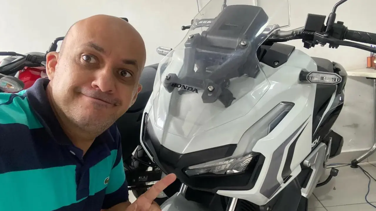 Honda ADV 2021 branca seminova A Scooter Que Revoluciona o Mercado